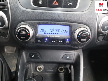 2010 - hyundai tucson