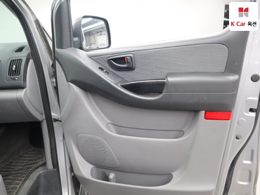 2017 - hyundai grand starex