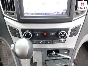 2017 - hyundai grand starex
