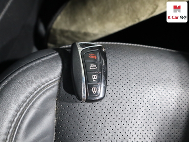 2011 - hyundai grandeur