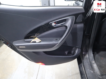 2011 - hyundai grandeur