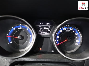 2015 - hyundai avante