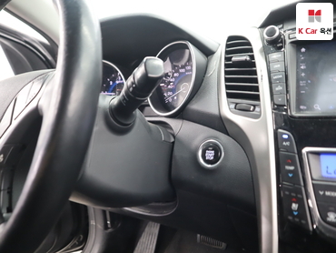 2016 - hyundai i30