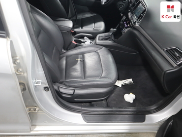 2016 - hyundai avante