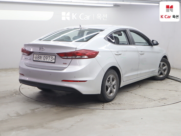 2016 - hyundai avante