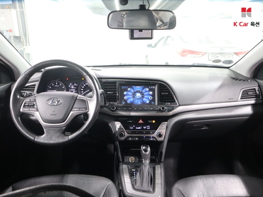 2016 - hyundai avante