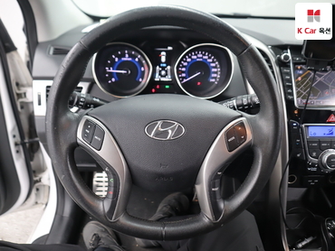 2012 - hyundai i30