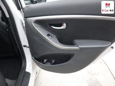 2012 - hyundai i30