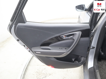 2016 - hyundai grandeur