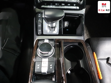 2017 - genesis eq900