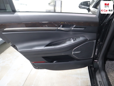 2017 - genesis eq900