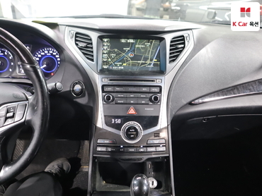 2015 - hyundai grandeur