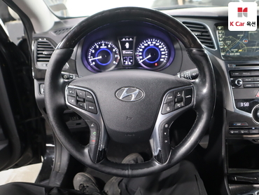 2015 - hyundai grandeur