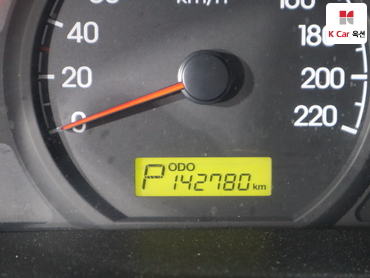 2012 - hyundai grand starex