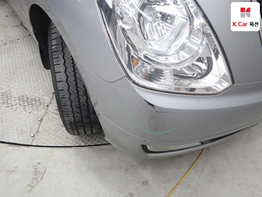 2012 - hyundai grand starex