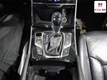 2011 - hyundai grandeur