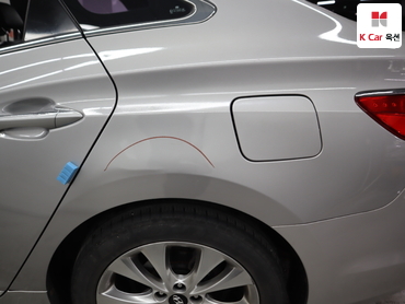 2011 - hyundai grandeur