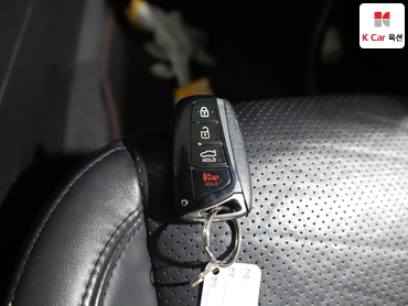 2011 - hyundai grandeur