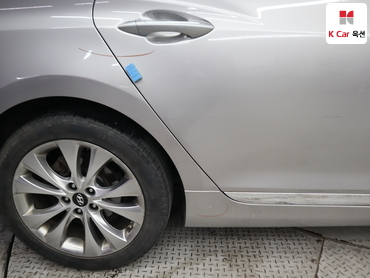2011 - hyundai grandeur