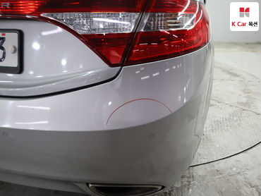 2011 - hyundai grandeur