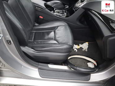 2011 - hyundai grandeur