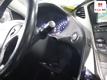 2011 - hyundai grandeur