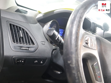 2012 - hyundai tucson