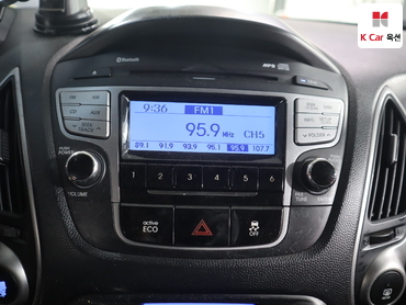 2012 - hyundai tucson