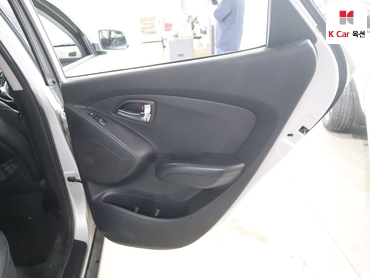 2012 - hyundai tucson