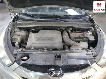 2012 - hyundai tucson