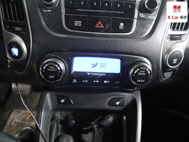 2012 - hyundai tucson