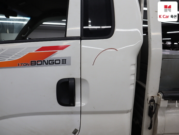 2018 - kia bongo iii