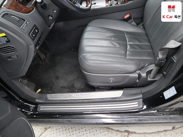 2012 - hyundai equus