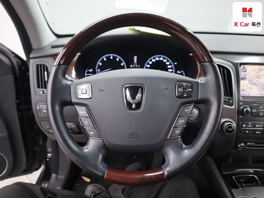 2012 - hyundai equus