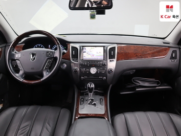 2012 - hyundai equus