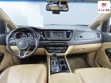 2018 - kia carnival