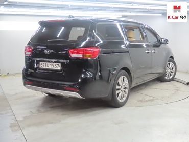2018 - kia carnival
