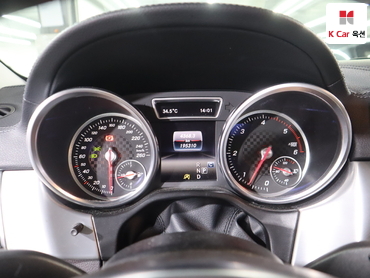 2017 - mercedes-benz gle350 d