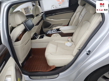 2016 - genesis eq900