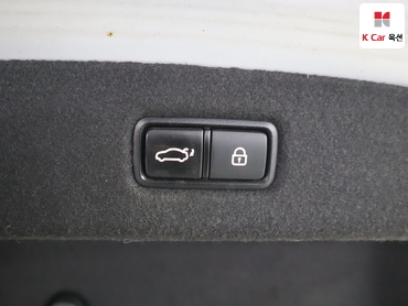 2016 - genesis eq900