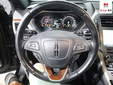 2017 - lincoln mkz