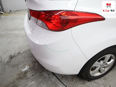 2012 - hyundai avante