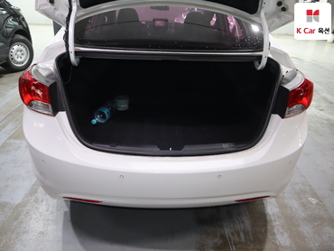 2012 - hyundai avante