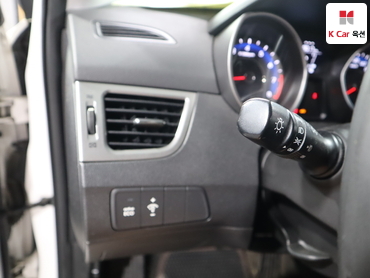 2012 - hyundai avante