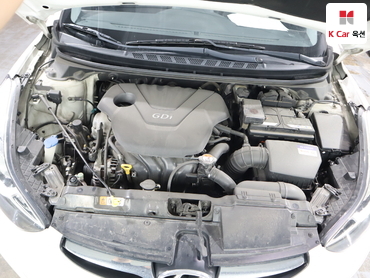 2012 - hyundai avante