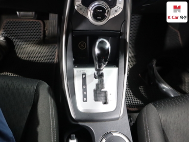 2012 - hyundai avante