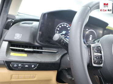 2023 - kia carnival