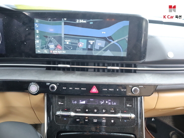 2023 - kia carnival