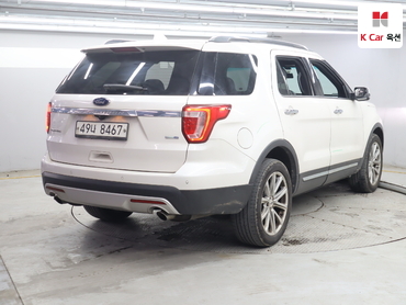 2016 - ford explorer