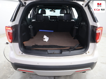 2016 - ford explorer
